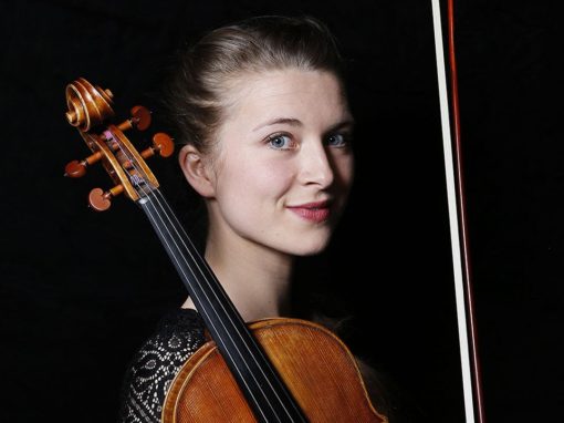 Tess Joly